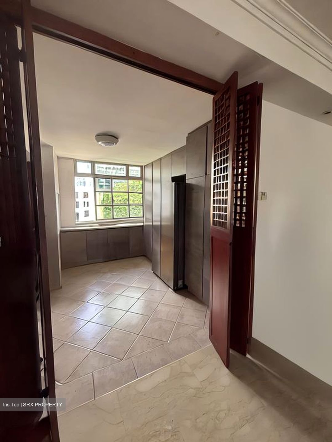 Pinetree Condominium (D10), Condominium #571729661